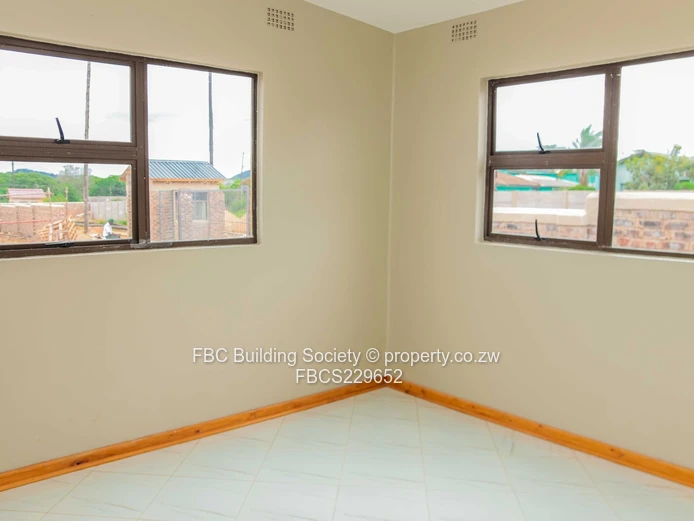 Three bedroomed semi-detached housing units available for rentals in Zvishavane 