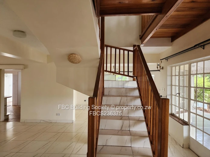 Prestigious Double-Storey Townhouse in Sunriver Manors (Sole Mandate)