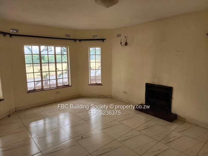 Prestigious Double-Storey Townhouse in Sunriver Manors (Sole Mandate)