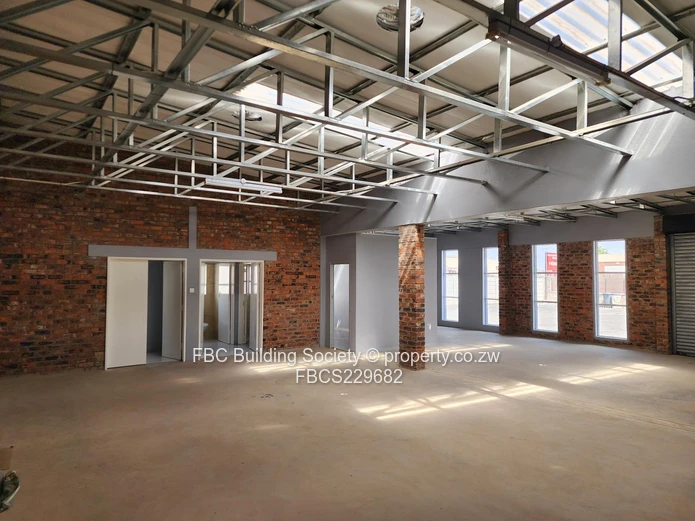 SME Retail & Industrial Shops in a Gated Complex (Sole Mandate)