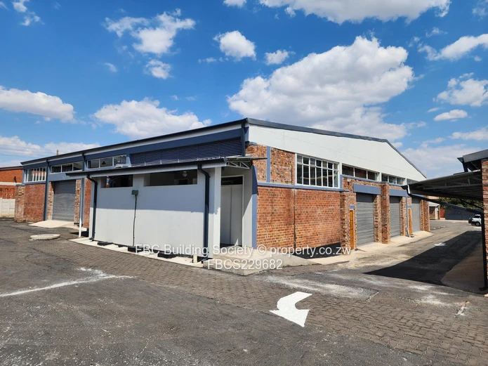 SME Retail & Industrial Shops in a Gated Complex (Sole Mandate)