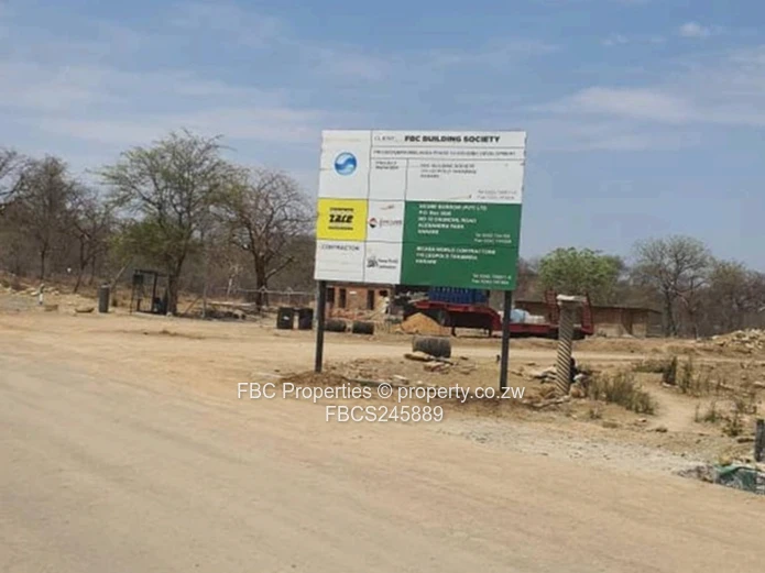 200m² Hwange Stand – Tarred & Gravel Road Access