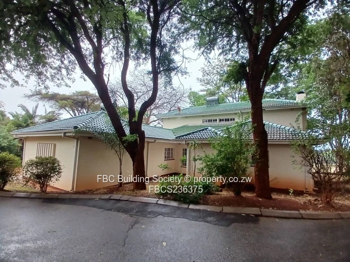 Prestigious Double-Storey Townhouse in Sunriver Manors (Sole Mandate)