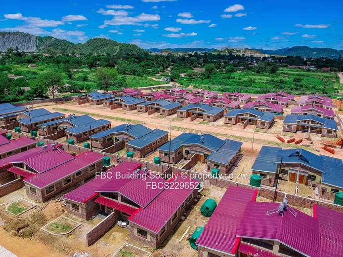Three bedroomed semi-detached housing units available for rentals in Zvishavane 