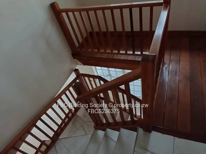 Prestigious Double-Storey Townhouse in Sunriver Manors (Sole Mandate)