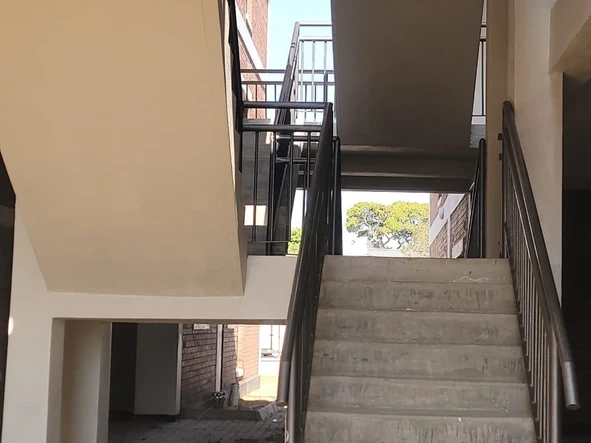 3 Bedroom Flat & Apartment