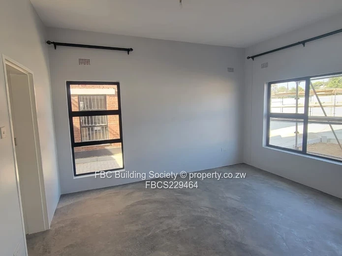 Chic 3-Bed Apartment in Marondera: Modern Comfort Awaits!